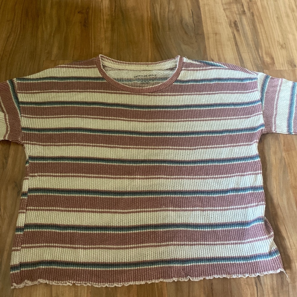 American Eagle shirt